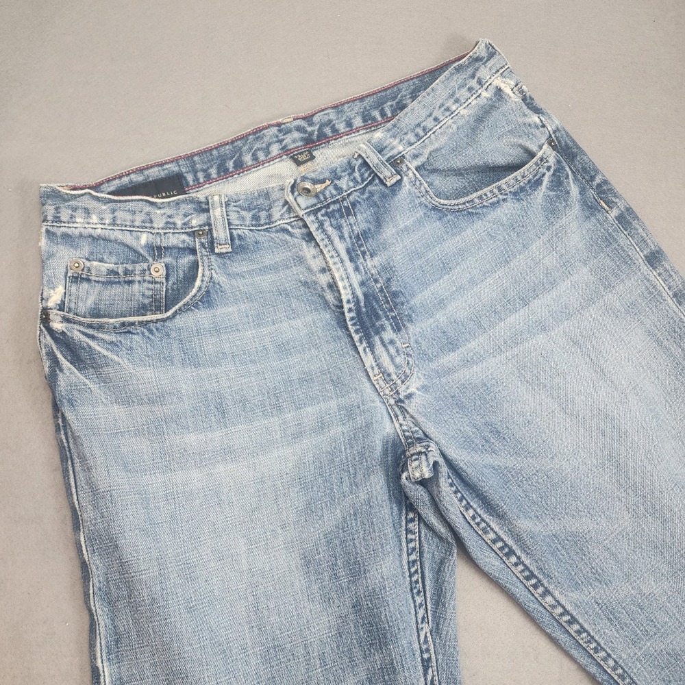 Banana Republic Relaxed Fit Jeans Light Wash Distressed Men 32x30